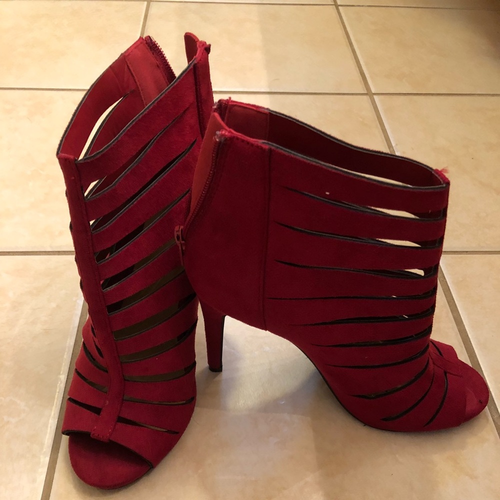 Size 7 Charlotte Russe heels